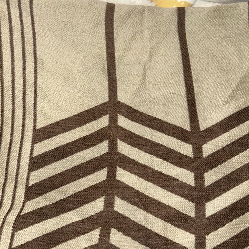 Louis Vuitton Brown & Green Chevron Wool Scarf - Picture 12 of 16